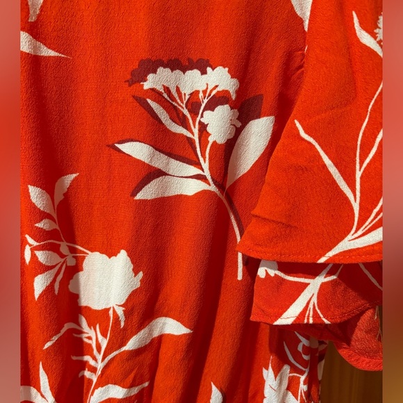 Ann Klein Floral Flutter Smocked Peplum Top orange women’s size M - Picture 4 of 10